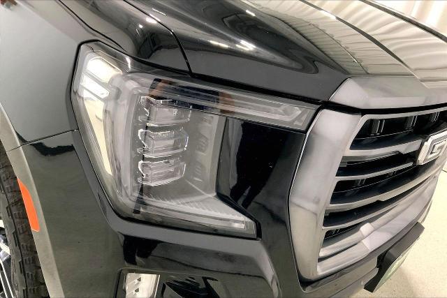 2023 GMC Yukon 4WD AT4