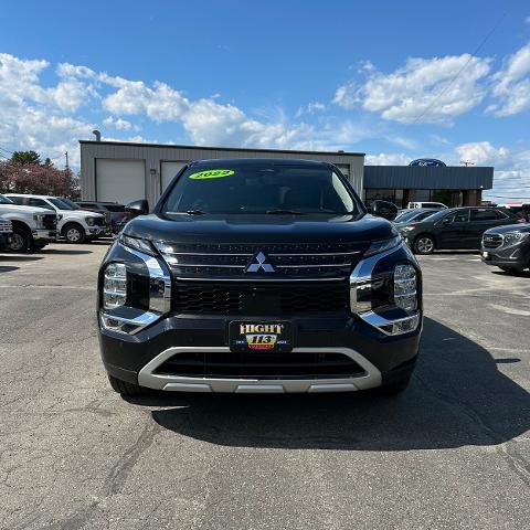 2022 Mitsubishi Outlander Unknown