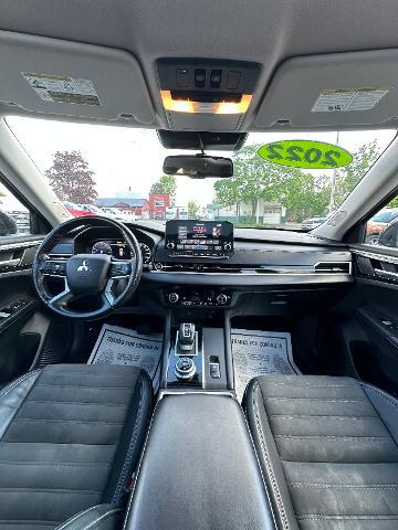 2022 Mitsubishi Outlander Unknown