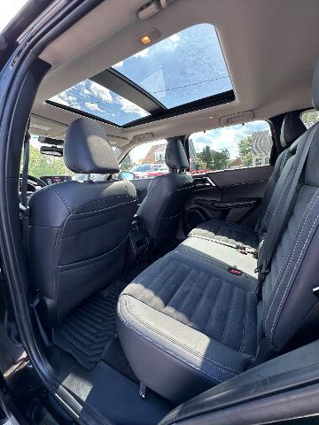 2022 Mitsubishi Outlander Unknown