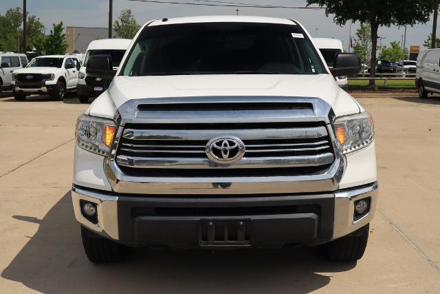2017 Toyota Tundra SR5 5.7L V8
