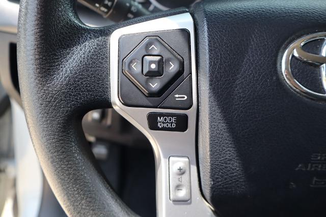 2017 Toyota Tundra SR5 5.7L V8