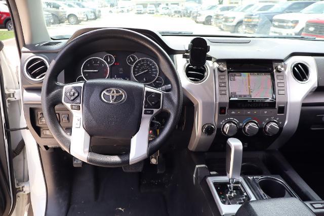 2017 Toyota Tundra SR5 5.7L V8