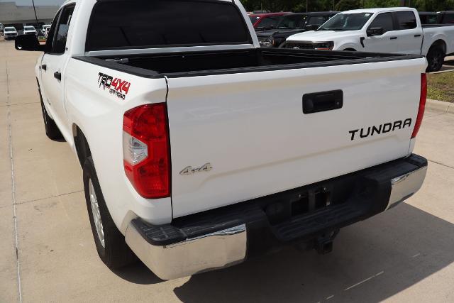 2017 Toyota Tundra SR5 5.7L V8