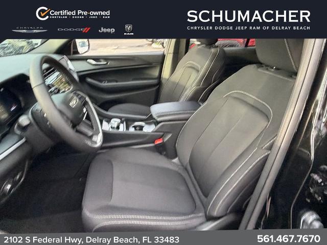 2025 Jeep Grand Cherokee Laredo X 4x2
