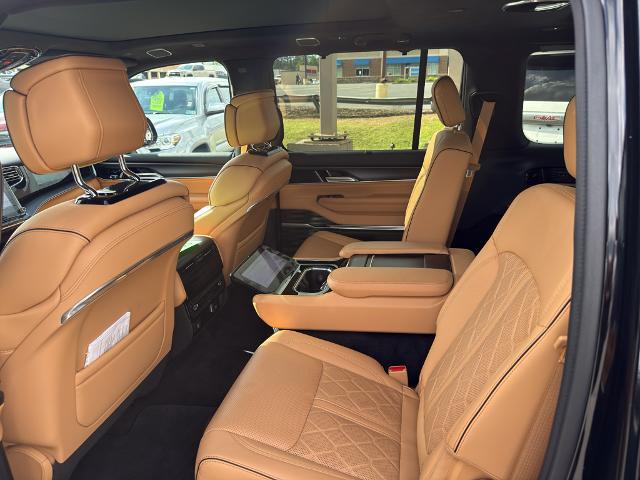 2025 Jeep Grand Wagoneer L Series III Obsidian 4x4