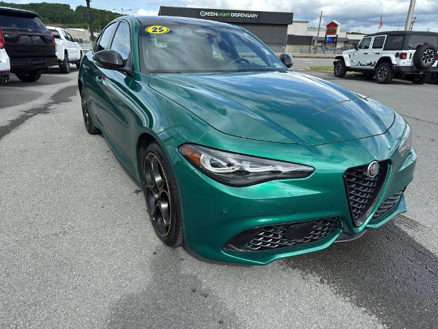 2025 Alfa Romeo Giulia Intensa AWD