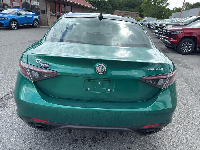 2025 Alfa Romeo Giulia Intensa AWD