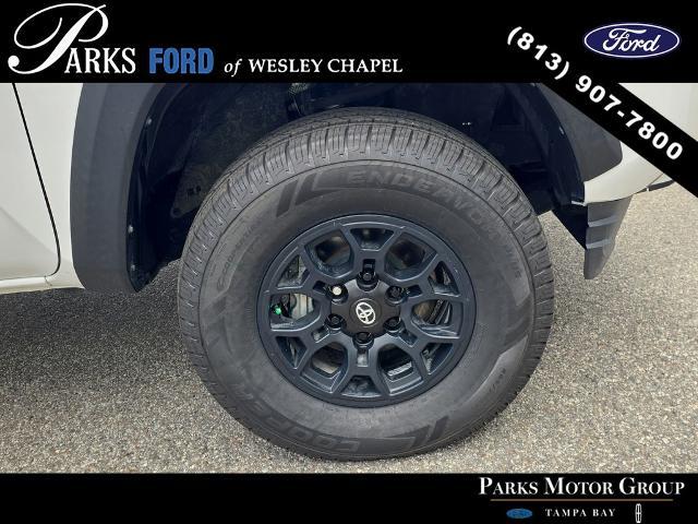 2022 Toyota Tacoma SR V6