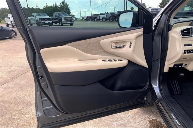 2022 Nissan Murano SL FWD