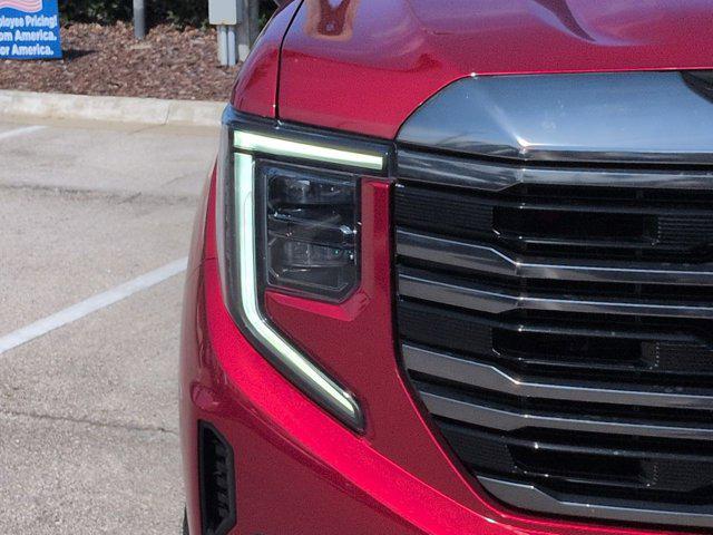 2023 GMC Sierra 1500 4WD Crew Cab Short Box AT4