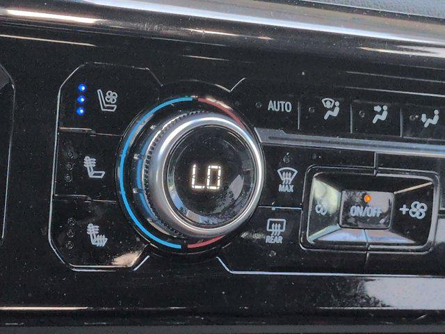2023 GMC Sierra 1500 4WD Crew Cab Short Box AT4