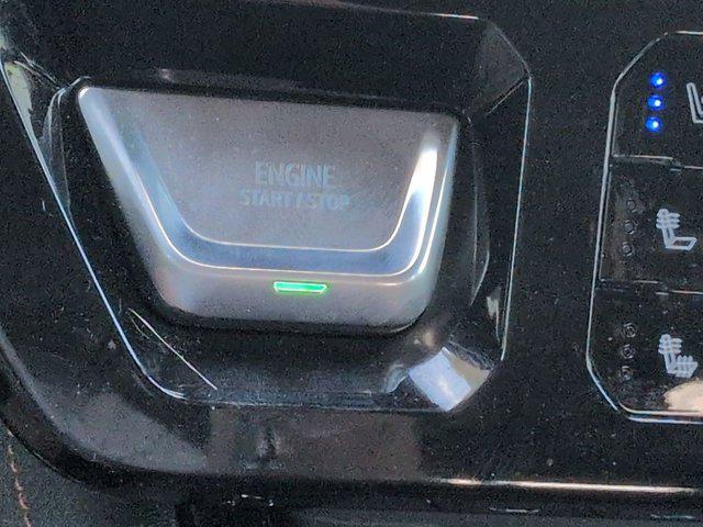 2023 GMC Sierra 1500 4WD Crew Cab Short Box AT4