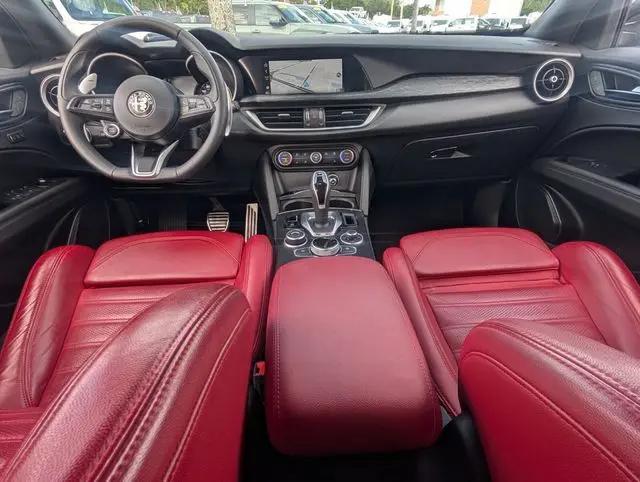 2023 Alfa Romeo Stelvio Sprint RWD