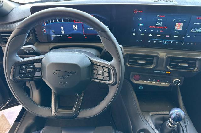 2025 Ford Mustang Dark Horse Fastback