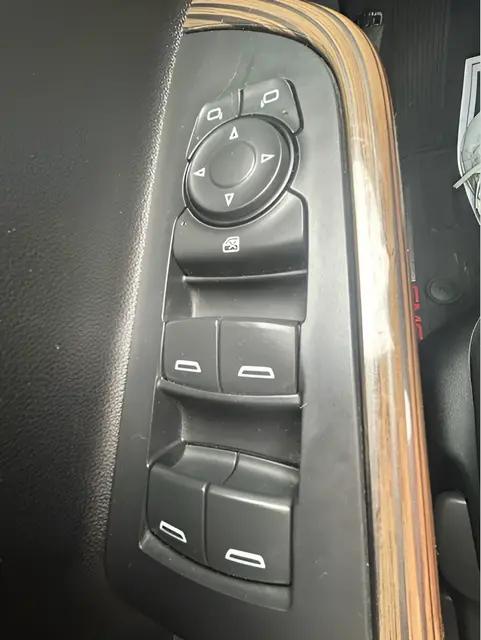 2017 GMC Acadia SLE-1