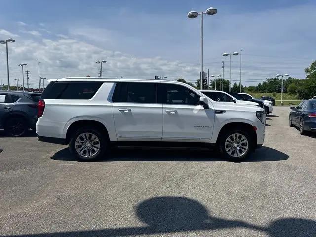 2024 GMC Yukon XL 4WD Denali