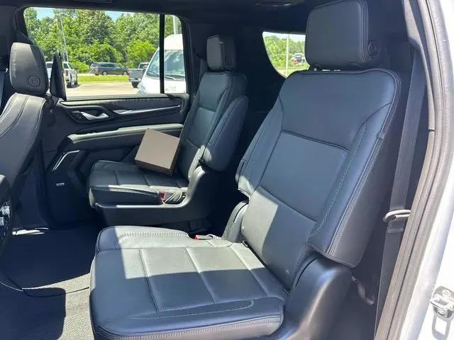 2024 GMC Yukon XL 4WD Denali