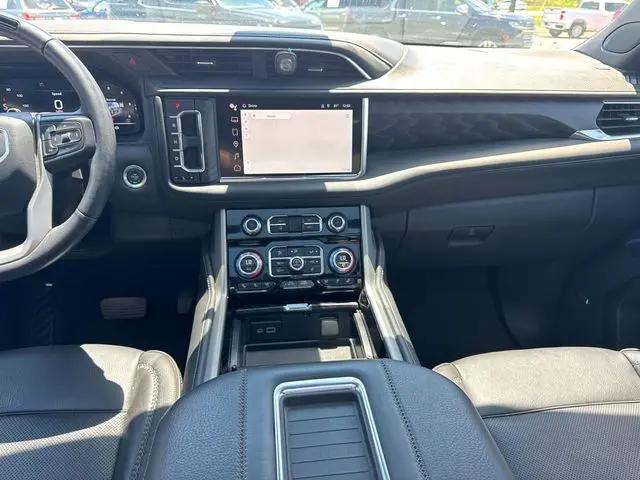 2024 GMC Yukon XL 4WD Denali
