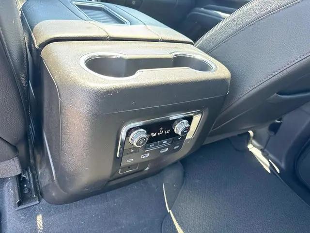 2024 GMC Yukon XL 4WD Denali