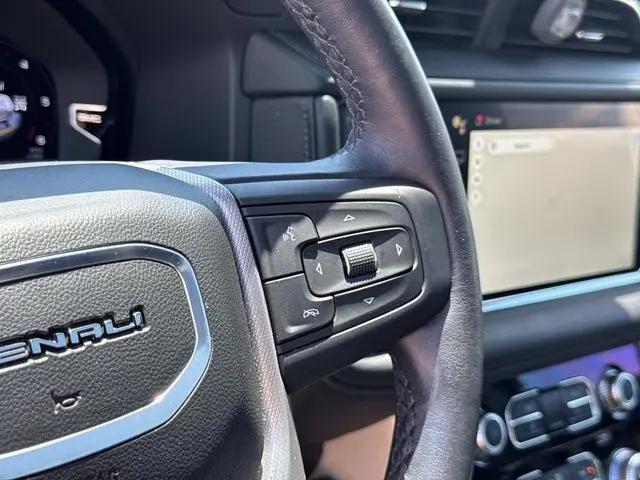 2024 GMC Yukon XL 4WD Denali