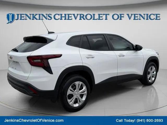 2026 Chevrolet Trax FWD LS