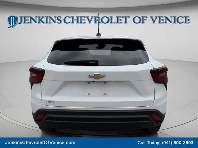 2026 Chevrolet Trax FWD LS