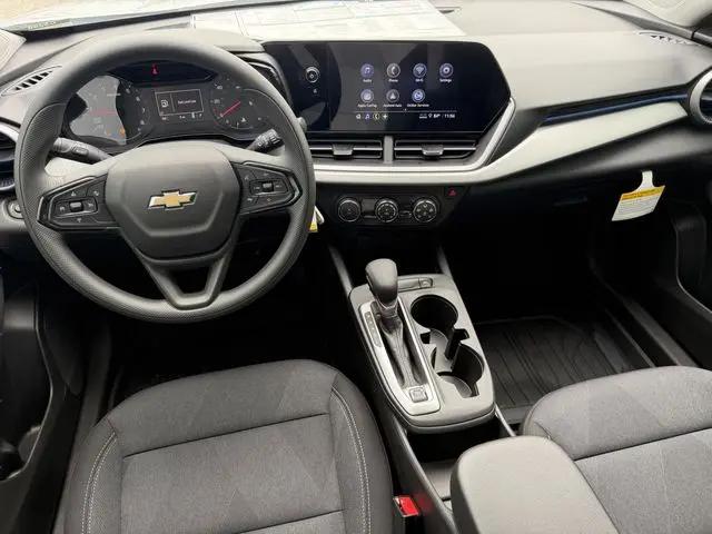 2026 Chevrolet Trax FWD LS
