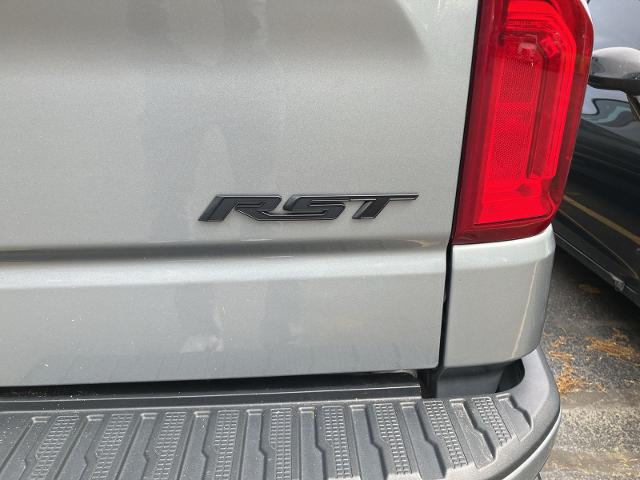 2023 Chevrolet Silverado 1500 4WD Crew Cab Standard Bed RST