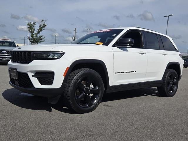 2023 Jeep Grand Cherokee Altitude 4x4