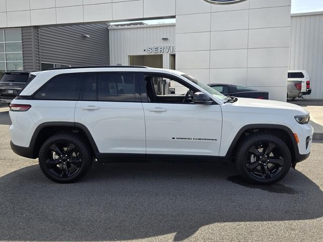 2023 Jeep Grand Cherokee Altitude 4x4