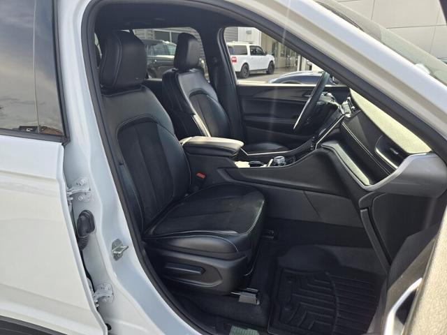 2023 Jeep Grand Cherokee Altitude 4x4