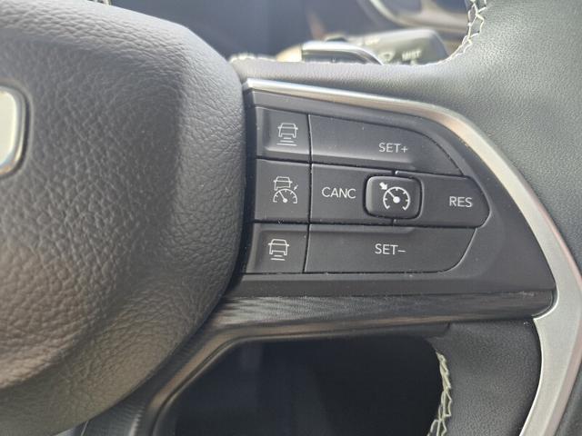 2023 Jeep Grand Cherokee Altitude 4x4