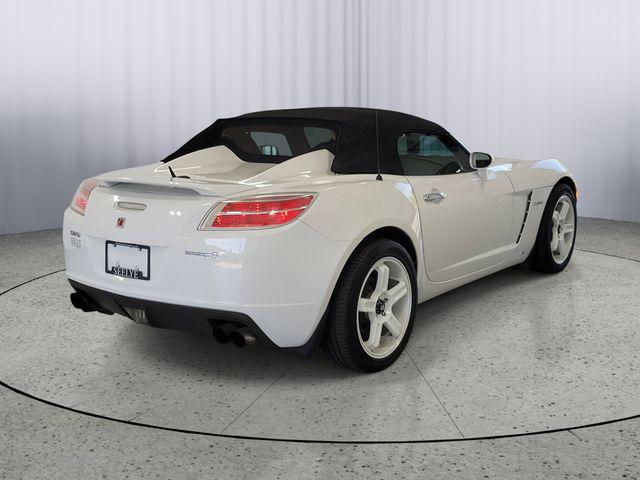 2008 Saturn Sky Red Line