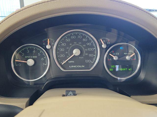 2006 Lincoln Mark LT Base