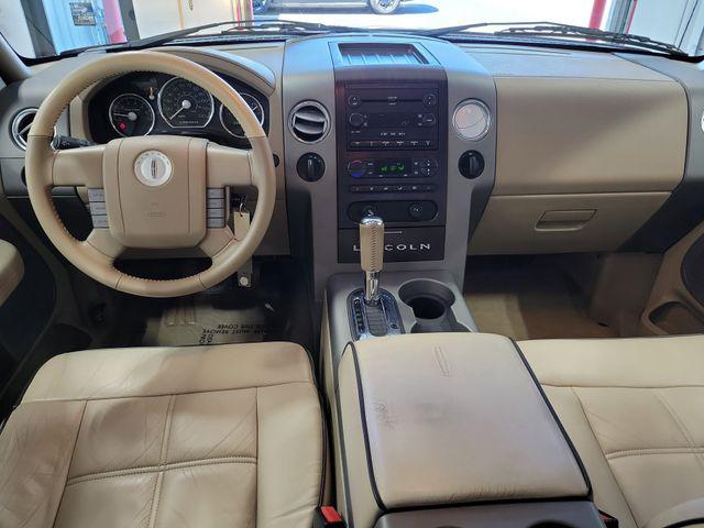 2006 Lincoln Mark LT Base