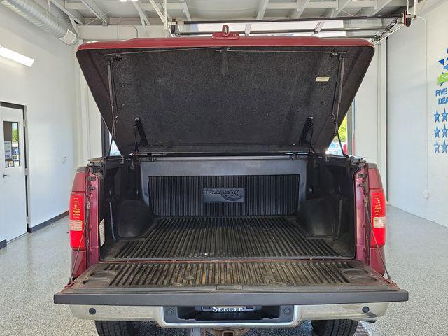 2006 Lincoln Mark LT Base