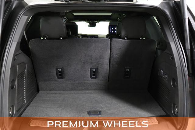 2025 GMC Yukon 4WD Denali