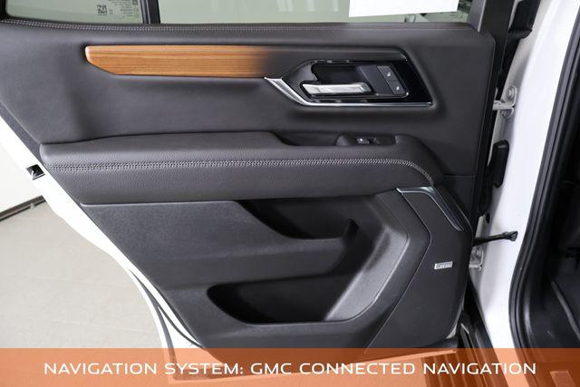 2025 GMC Yukon 4WD Denali