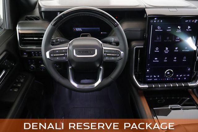 2025 GMC Yukon 4WD Denali