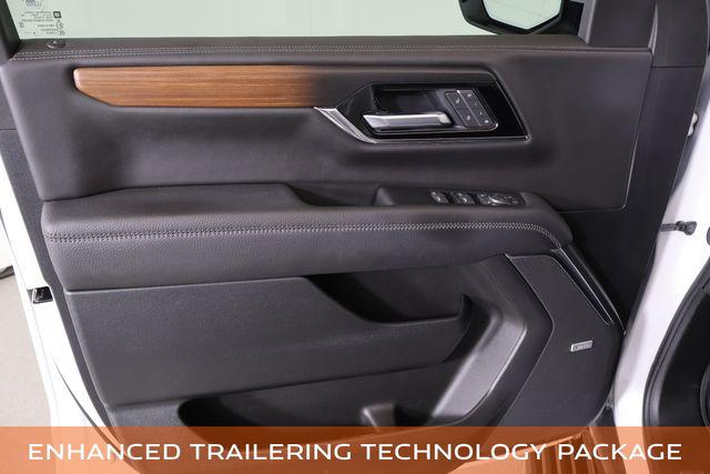 2025 GMC Yukon 4WD Denali
