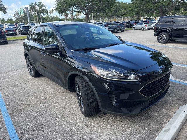 2021 Ford Escape SE Hybrid
