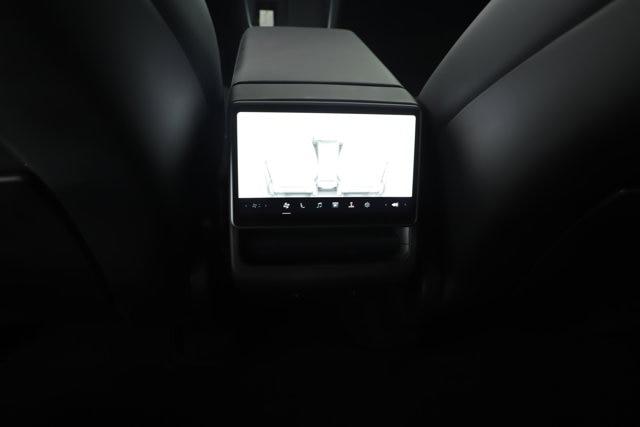 2026 Tesla Model Y Premium Rear-Wheel Drive