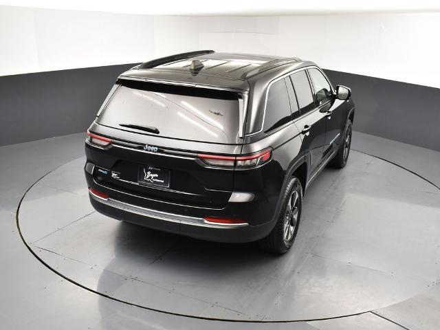 2024 Jeep Grand Cherokee Base