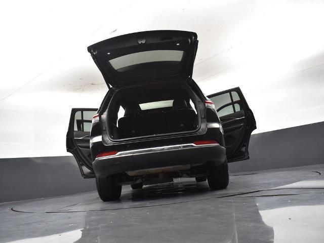 2024 Jeep Grand Cherokee Base
