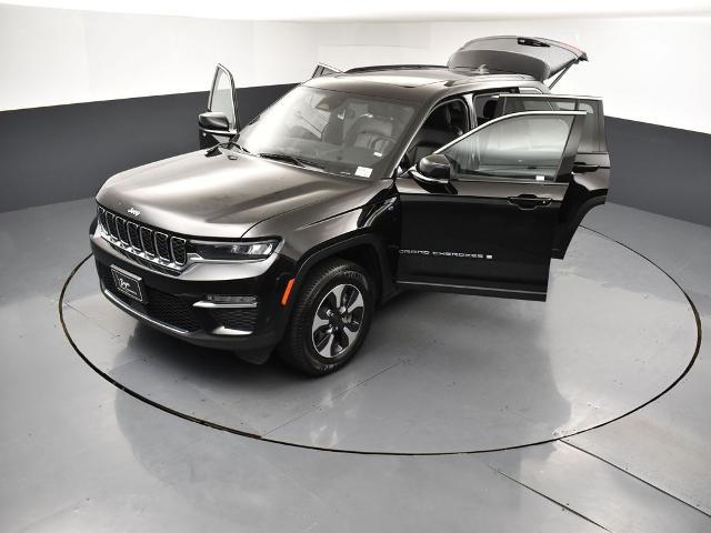 2024 Jeep Grand Cherokee Base