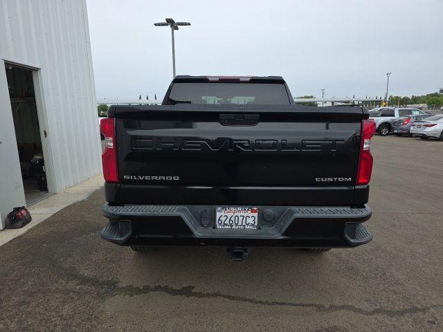 2021 Chevrolet Silverado 1500 2WD Crew Cab Short Bed Custom