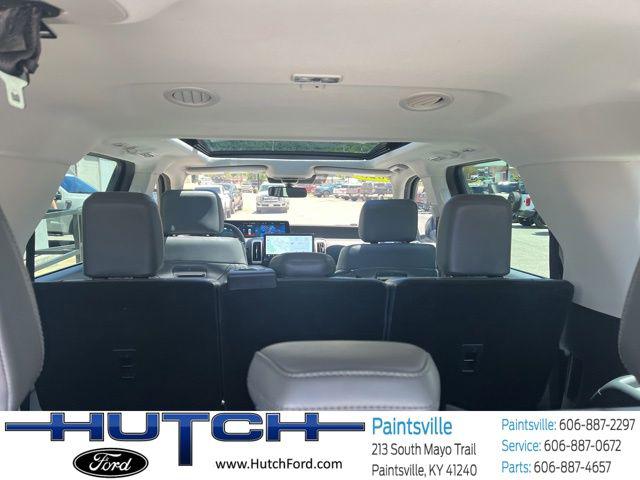 2025 Ford Expedition Active MAX
