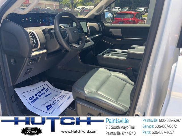 2025 Ford Expedition Active MAX