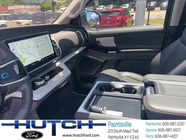 2025 Ford Expedition Active MAX